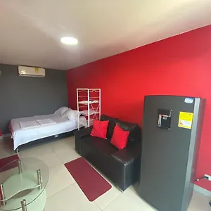  Apartamento La Casita De Max Y Tim 4to Piso Colombia
